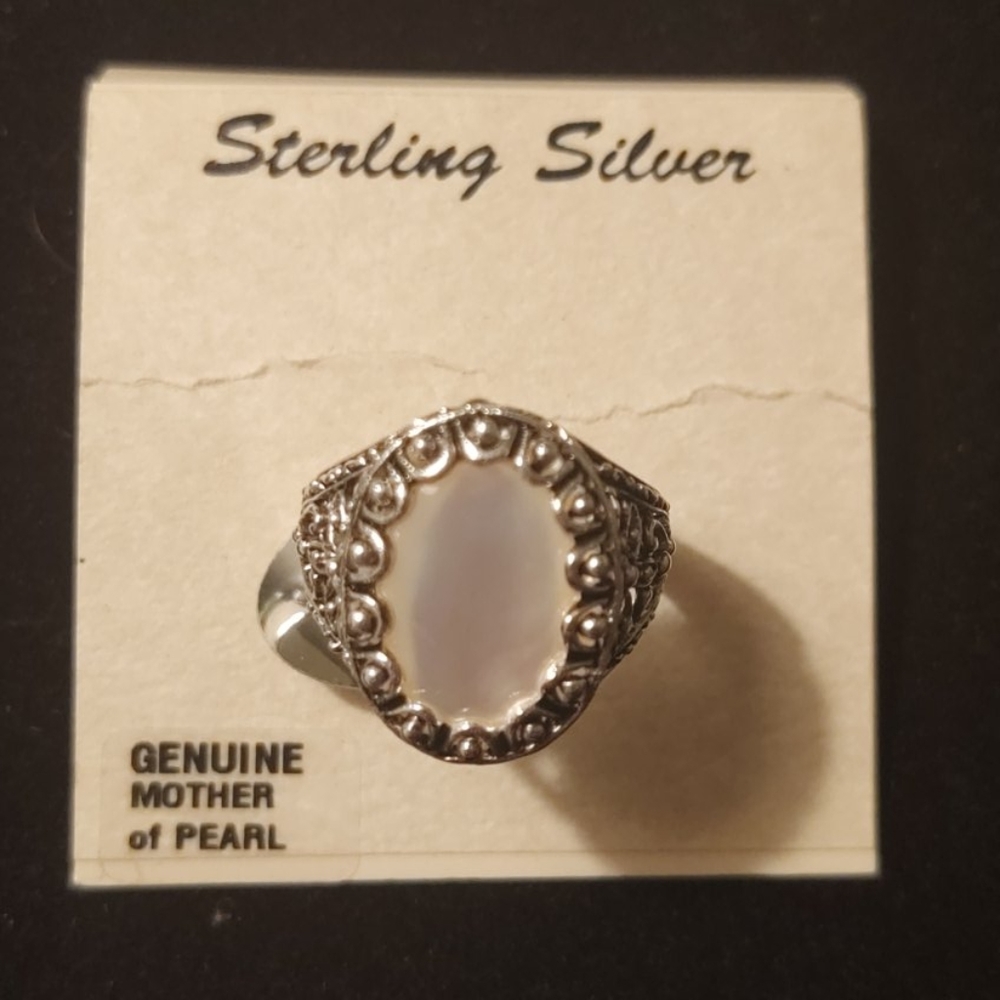 NWT Genuine Mother of Pearl and Sterling Ring